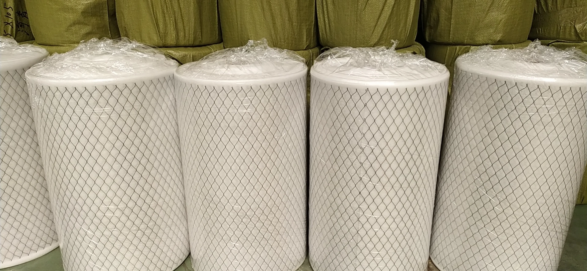 Synthetic pocket filter media testing
